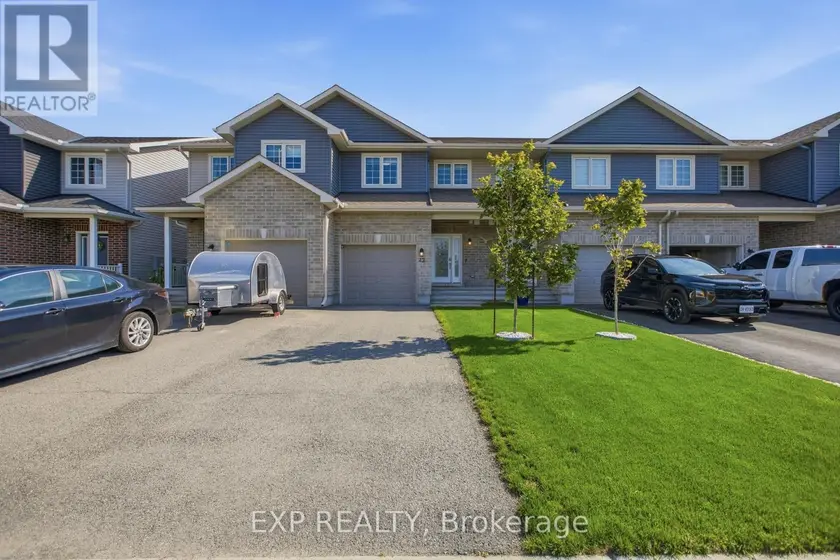 Townhouse at 42 VIMY RIDGE CRESCENT, Arnprior