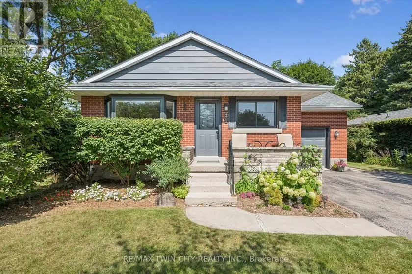 Detached at 475 STEVENSON STREET N, Guelph