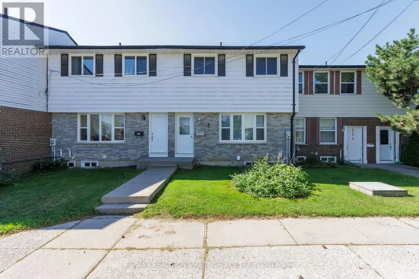 Townhouse at 971 OAKVIEW AVENUE, Kingston