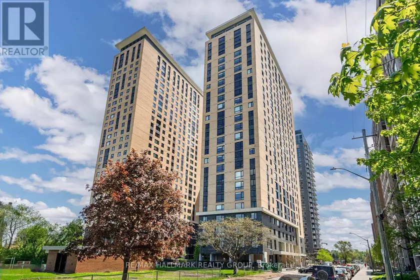 Apartment at 615 - 105 CHAMPAGNE AVENUE S, Ottawa