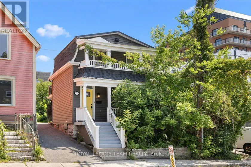 Detached at 135 UPPER LORNE PLACE, Ottawa