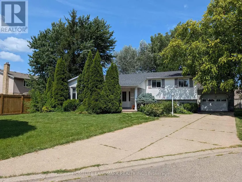 Detached at 3 PACIFICO PLACE, St. Catharines