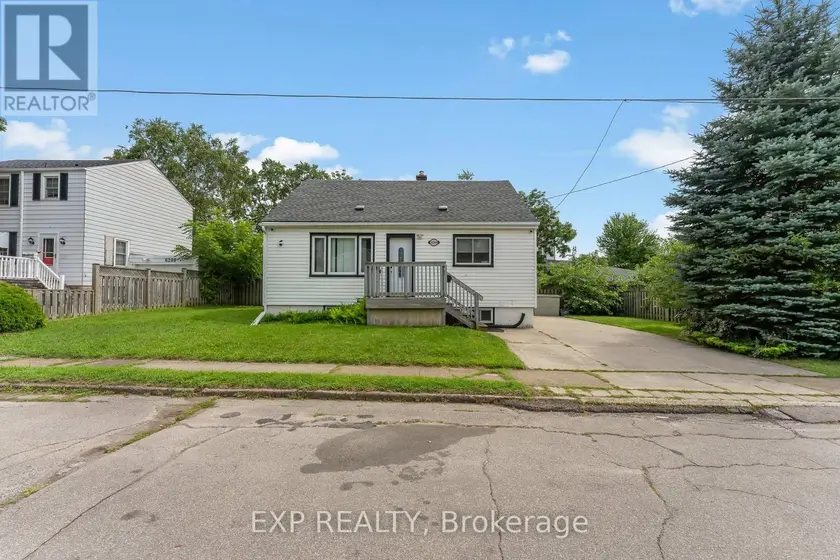 Detached at 6304 FINLAY AVENUE, Niagara Falls