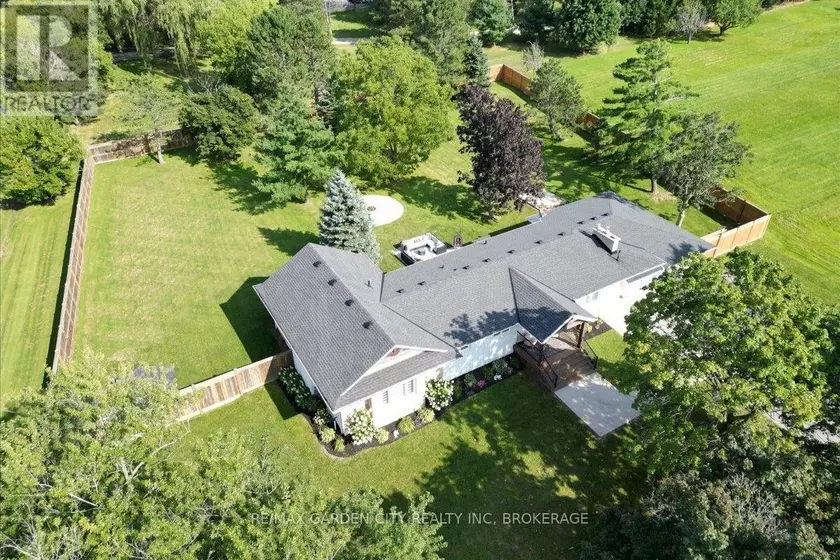 Detached at 1581 RICE ROAD, Pelham