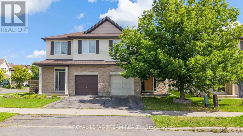 Semi-Detached/Link at 686 WHITE ALDER AVENUE, Ottawa