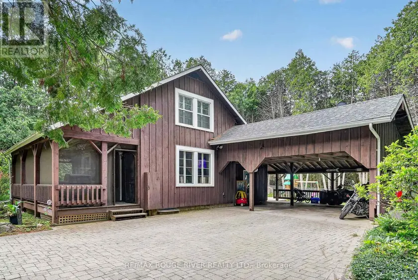 Detached at 5100 HEASLIP LANE, Port Hope