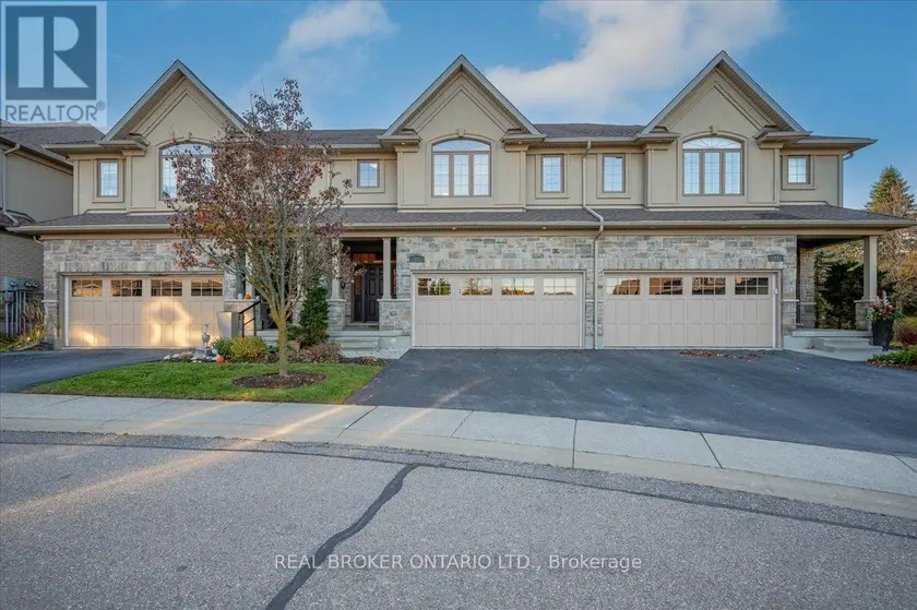 Townhouse at 22 - 435 WINCHESTER DRIVE, Waterloo