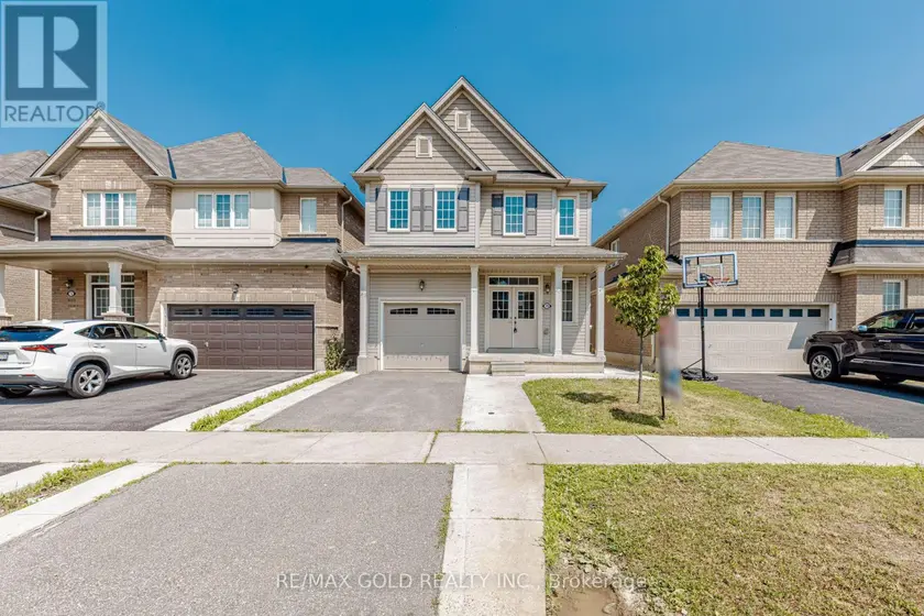 Detached at 70 LONGBOAT RUN W, Brantford