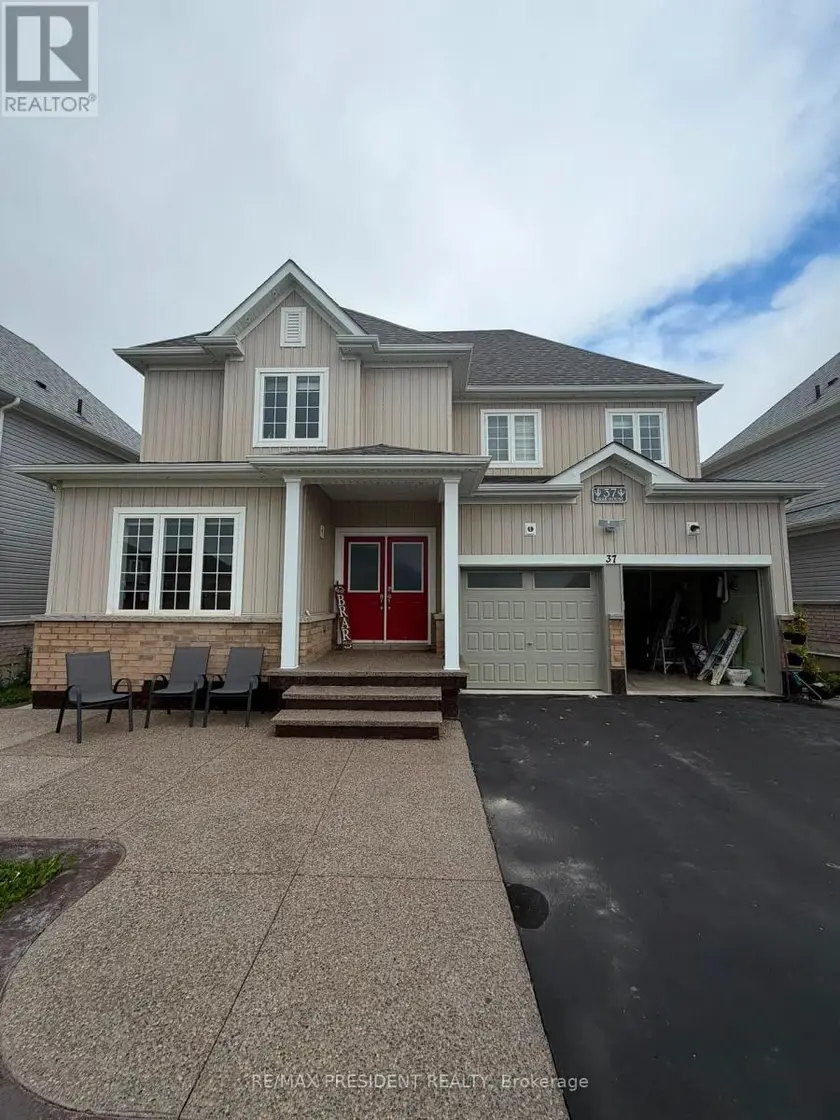 Detached at 37 TODD CRESCENT, Southgate