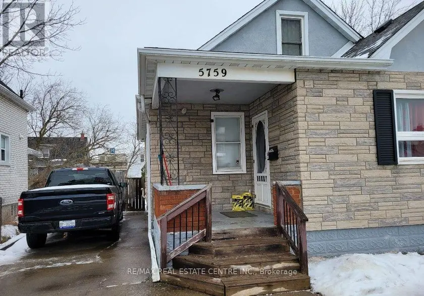 Detached at MAIN - 5759 EMERY STREET, Niagara Falls