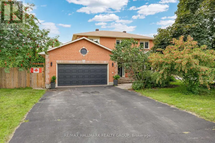 Detached at 1 HEDGEROW LANE, Ottawa