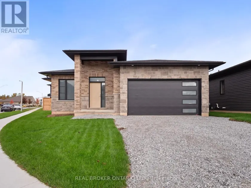 Detached at 118 WILLOWBROOK DRIVE, Welland