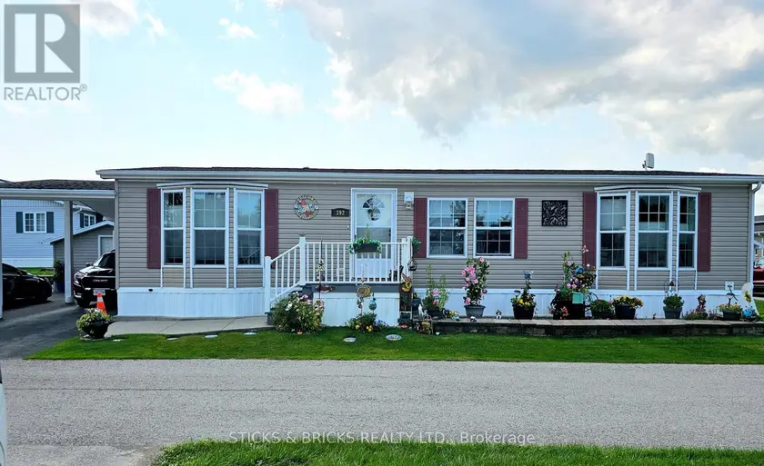 Detached at 392 - 3033 TOWNLINE ROAD, Fort Erie