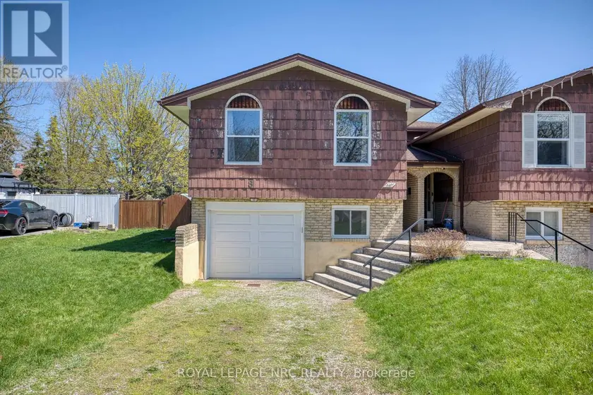 Semi-Detached/Link at 8 KERWIN GATE, St. Catharines