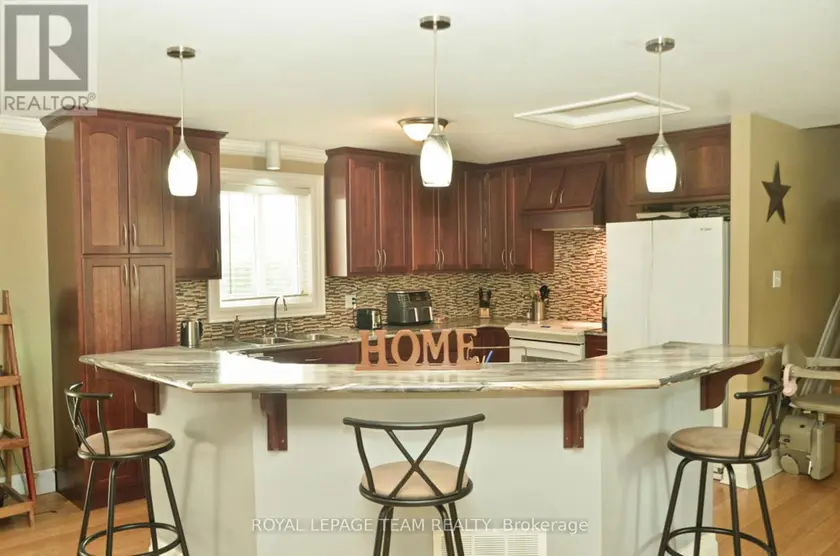 Detached at 12078 LAKESHORE DRIVE E, South Dundas