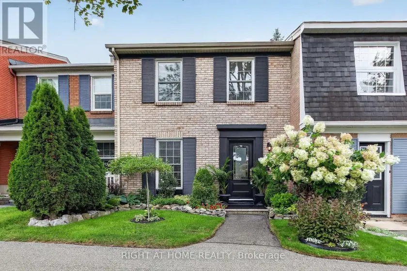 Townhouse at 192 MONTEREY DRIVE, Ottawa