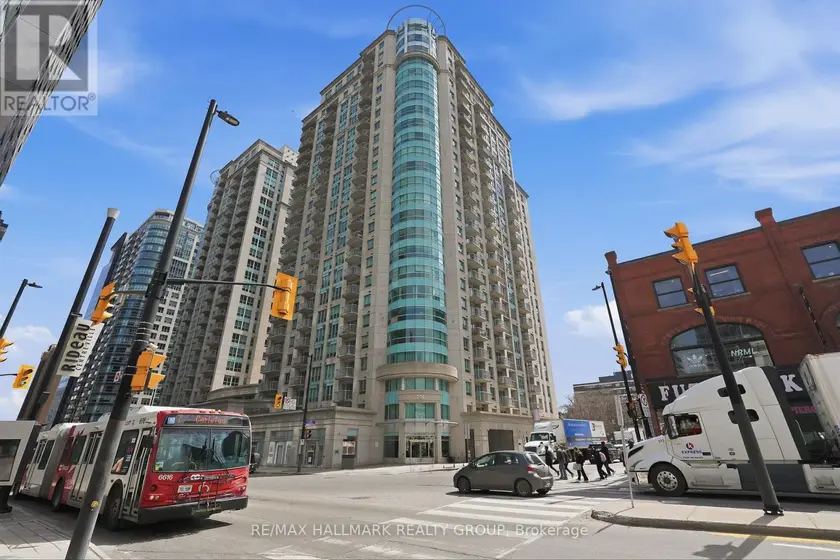 Apartment at 809 - 200 RIDEAU STREET, Ottawa
