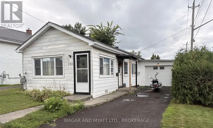 Detached at 292 CAMDEN ROAD, Greater Napanee
