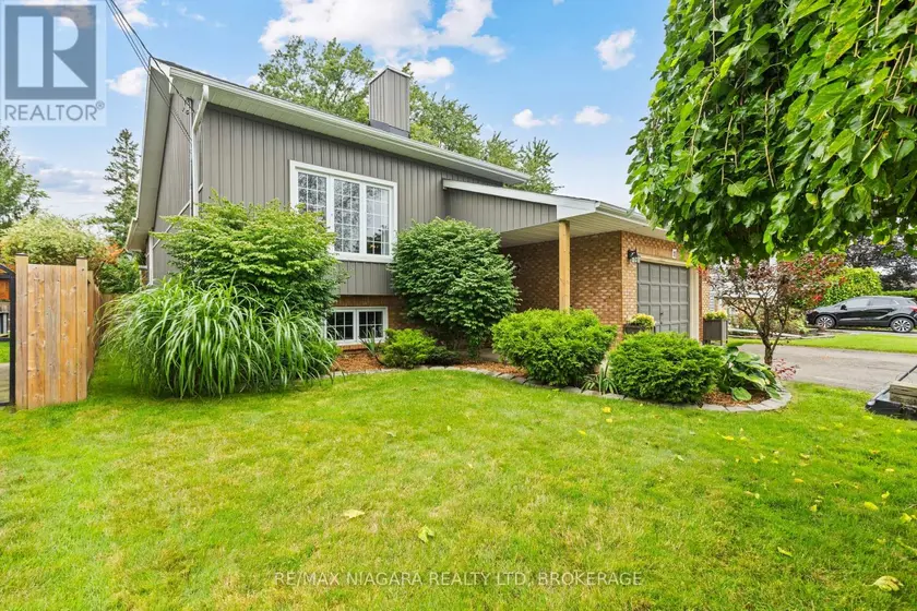 Detached at 11 NORTHHAVEN ROAD, Welland