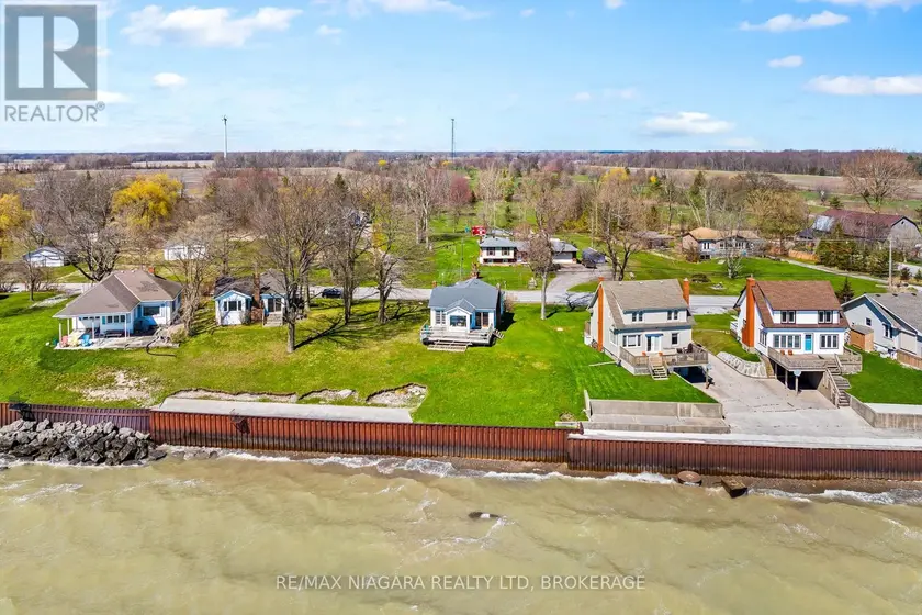 Detached at 13165 LAKESHORE ROAD, Wainfleet