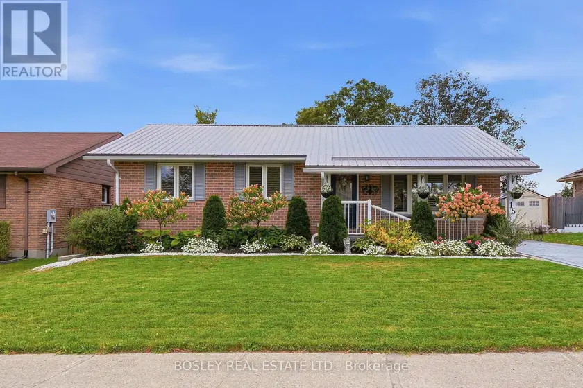 Detached at 15 WILSON AVENUE, Kawartha Lakes