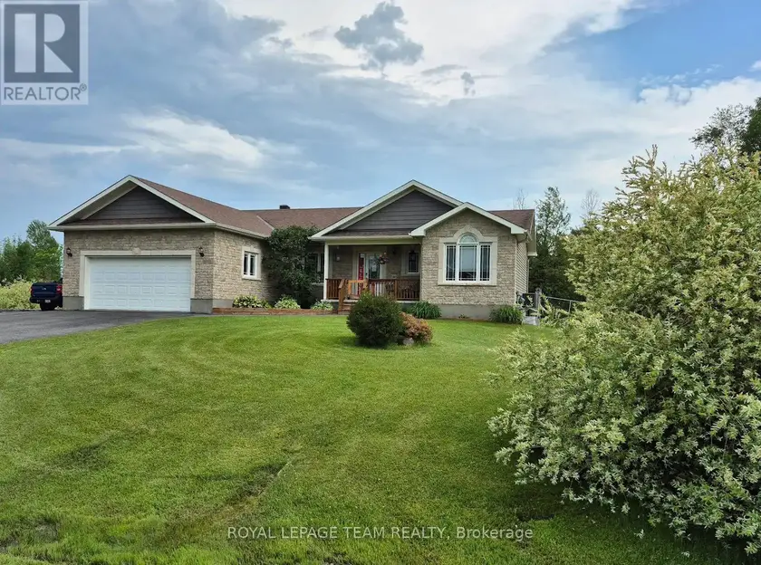 Detached at 109 STONEWALK DRIVE, North Grenville