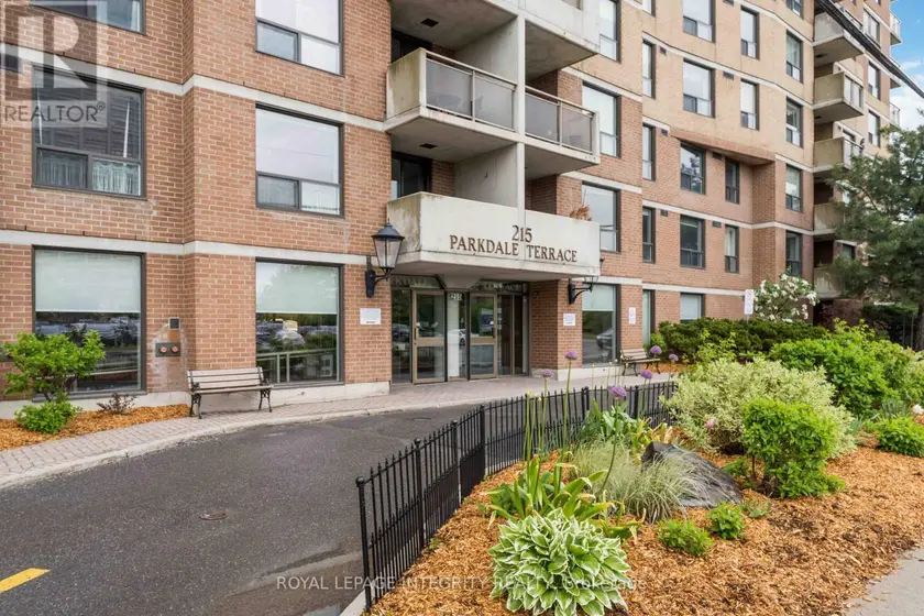 Apartment at 208 - 215 PARKDALE AVENUE, Ottawa