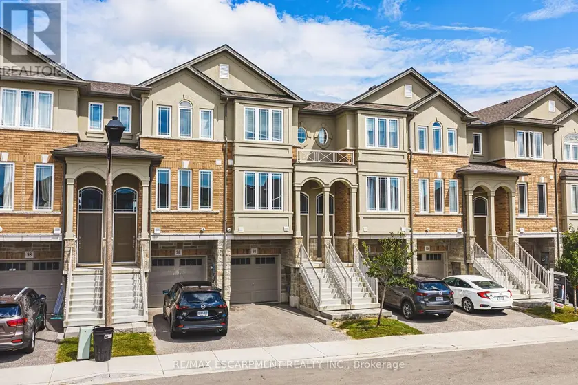 Townhouse at 94 LAGUNA VILLAGE CRESCENT, Hamilton