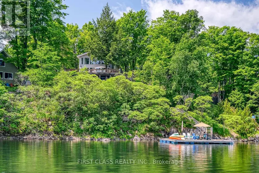 Detached at 312A HENRY LANE, Frontenac