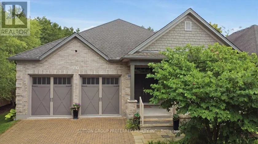 Detached at 63 - 725 EAGLETRACE DRIVE, London