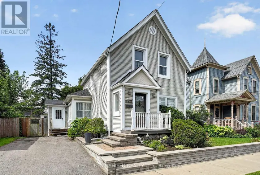 Detached at 430 SYDNEY STREET, Cornwall