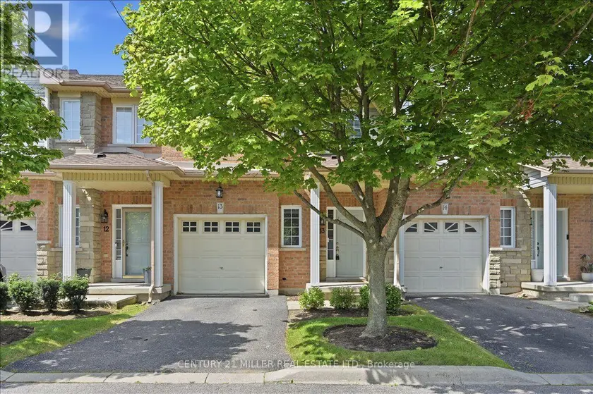 Townhouse at 13 - 232 STONEHENGE DRIVE, Hamilton