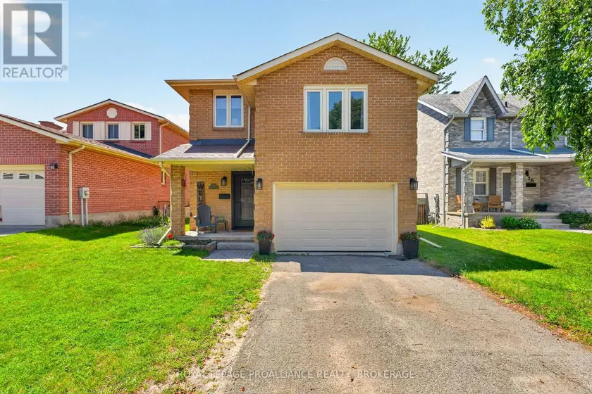 Detached at 24 BALMORAL COURT, Kingston