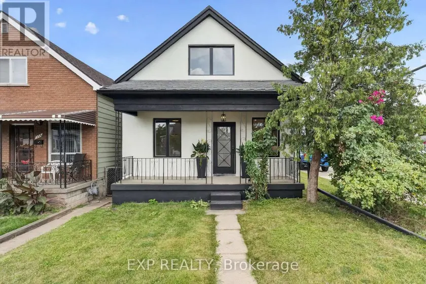 Detached at 174 LONDON STREET N, Hamilton