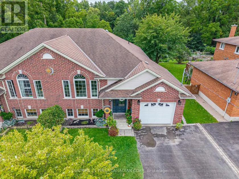 Semi-Detached/Link at 34 BROCK STREET, St. Thomas