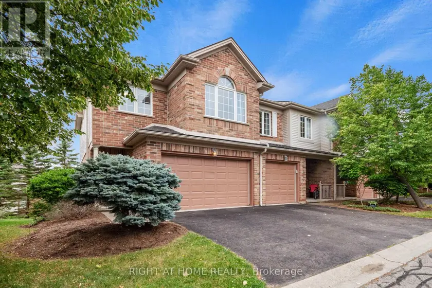 Townhouse at 87 - 320 AMBLESIDE DRIVE, London North