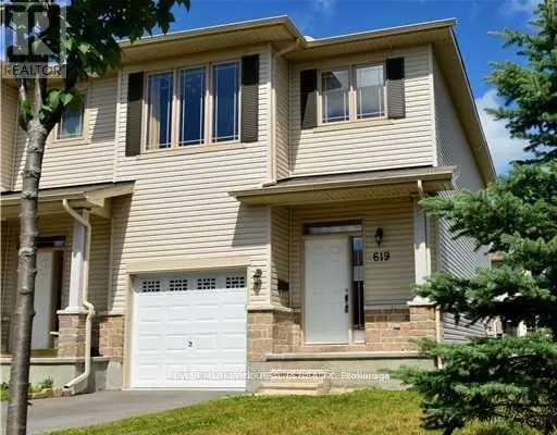 Townhouse at 619 SPIKEMOSS PLACE, Ottawa