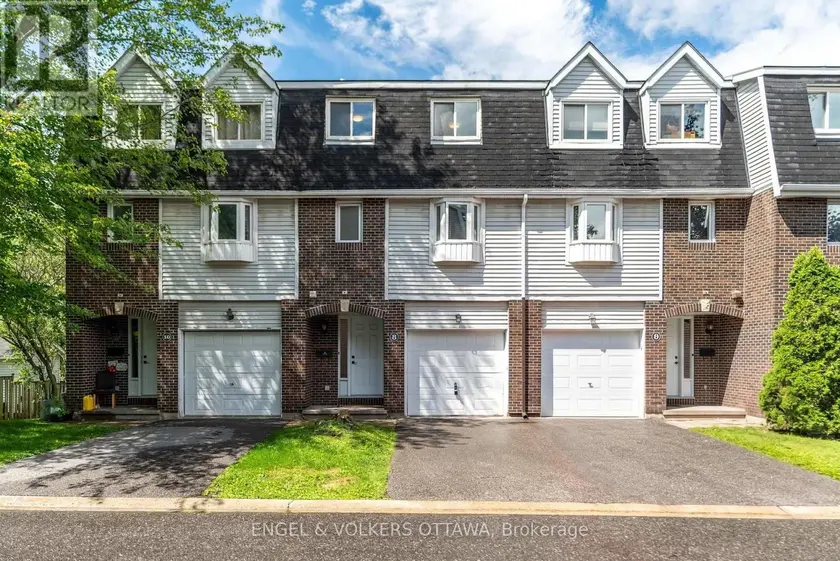 Townhouse at 8 ALMOND LANE, Ottawa