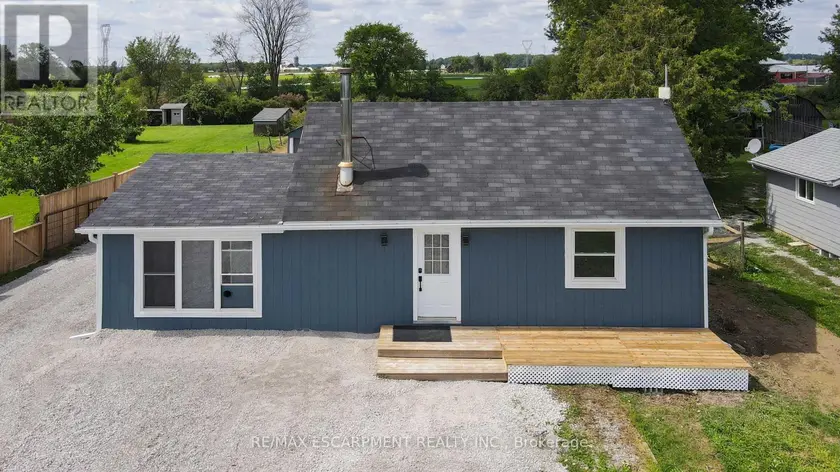 Detached at 3689 #6 HIGHWAY, Haldimand