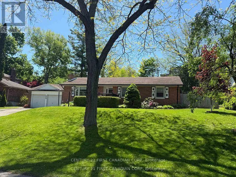 Detached at 648 WESTWOOD DRIVE, London South