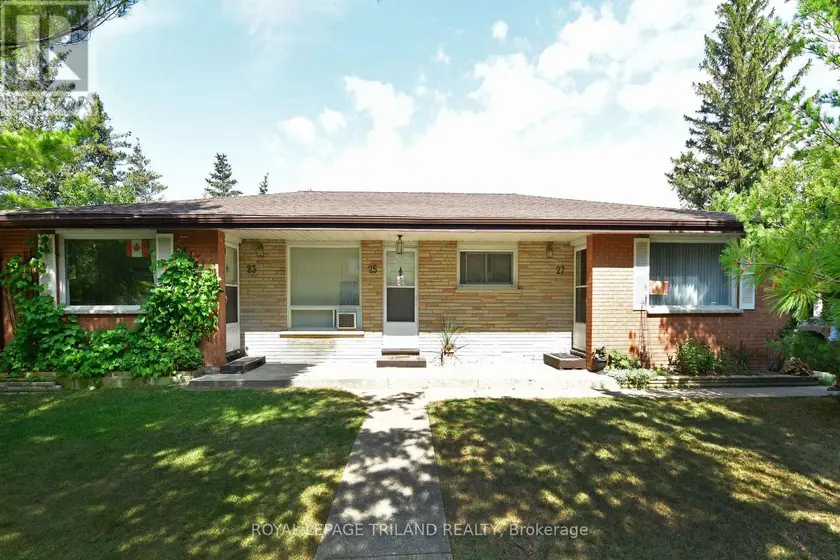 Multiplex at 27 HILL STREET, Lambton Shores