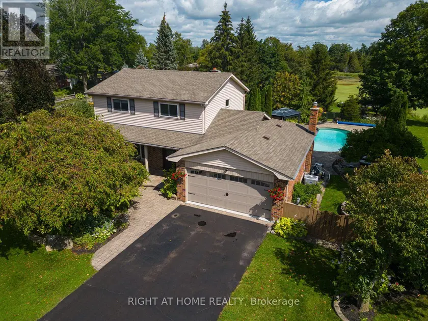 Detached at 63 ROBINGLADE AVENUE, Kawartha Lakes