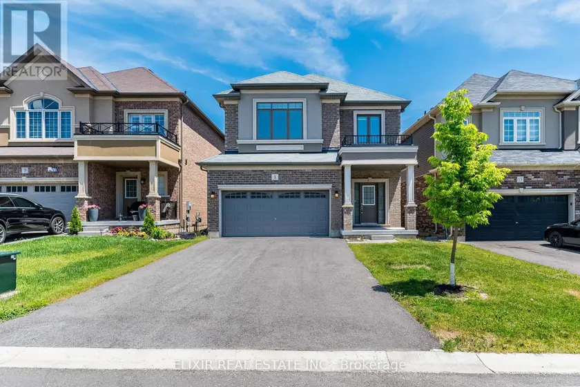 Detached at 11 BREWIS STREET, Brant