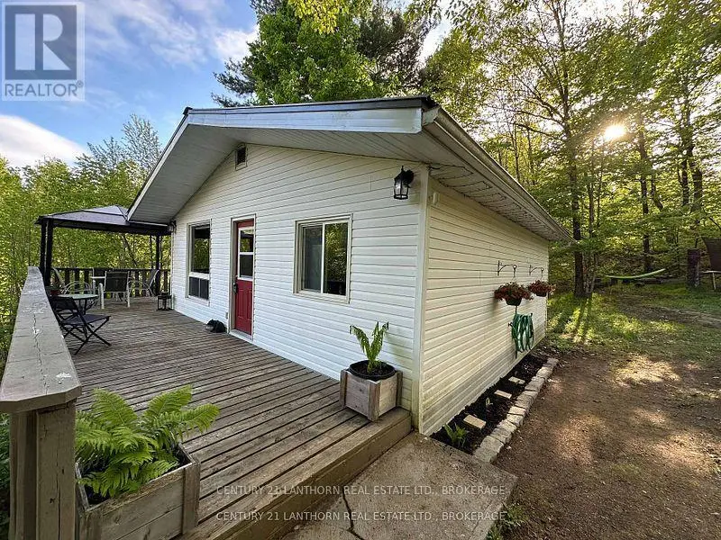 Detached at 1024 HARRINGTON LANE, Frontenac