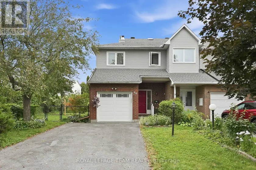 Townhouse at 66 ARMADALE CRESCENT, Ottawa