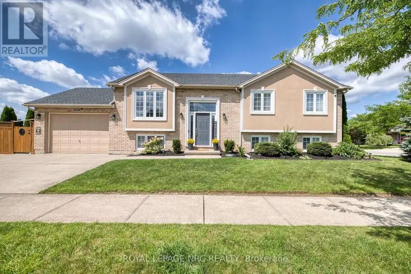 Detached at 8093 BEAVERTON BOULEVARD, Niagara Falls