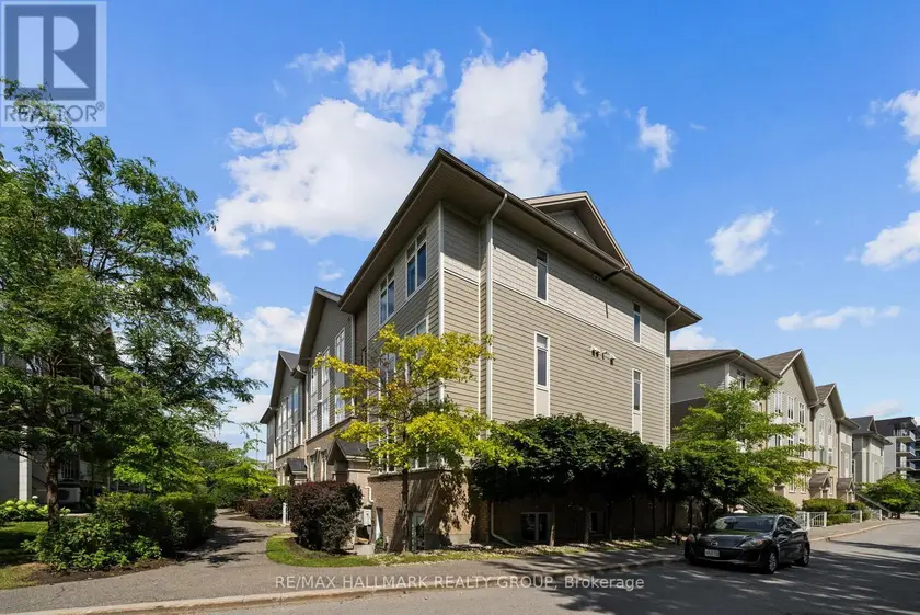 Apartment at F - 322 EVEREST PRIVATE, Ottawa