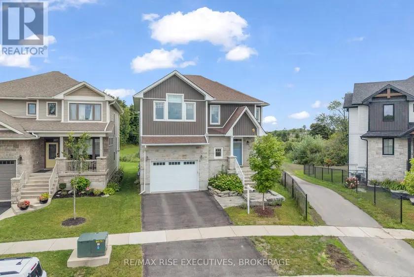 Detached at 232 MILL POND PLACE, Kingston