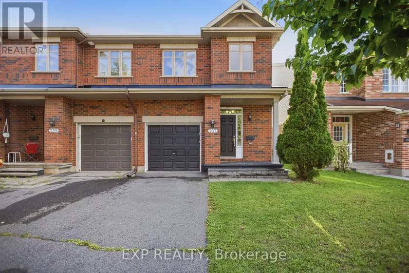 Townhouse at 237 EYE BRIGHT CRESCENT, Ottawa