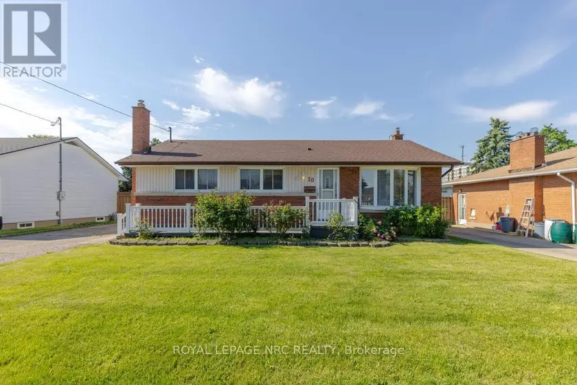 Detached at 10 RIDGEVIEW AVENUE, St. Catharines
